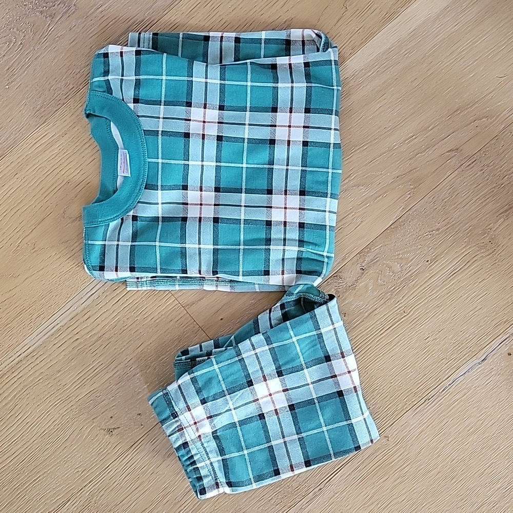 Hanna Andersson plaid pj